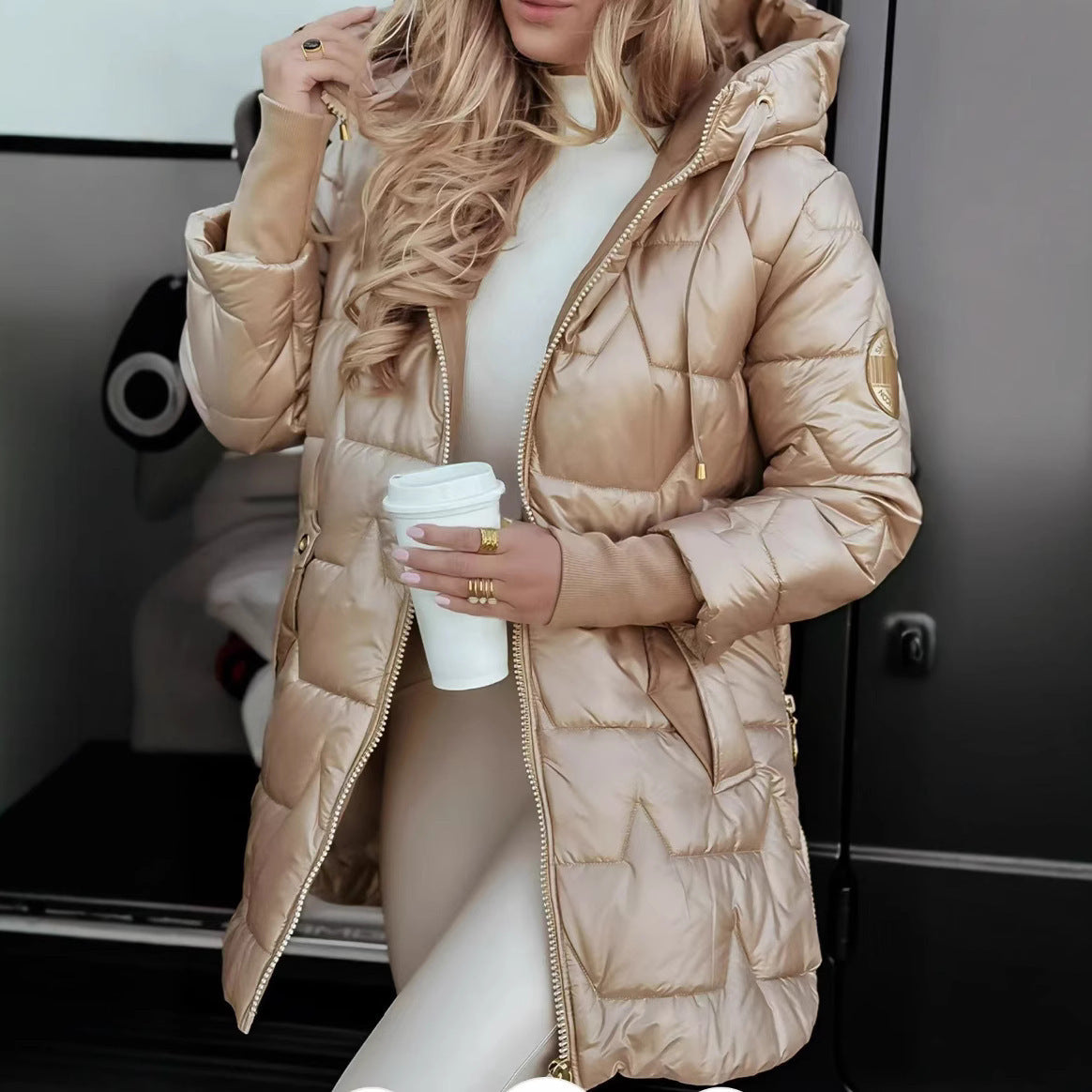 Lisa | Timeless Hooded Jacket
