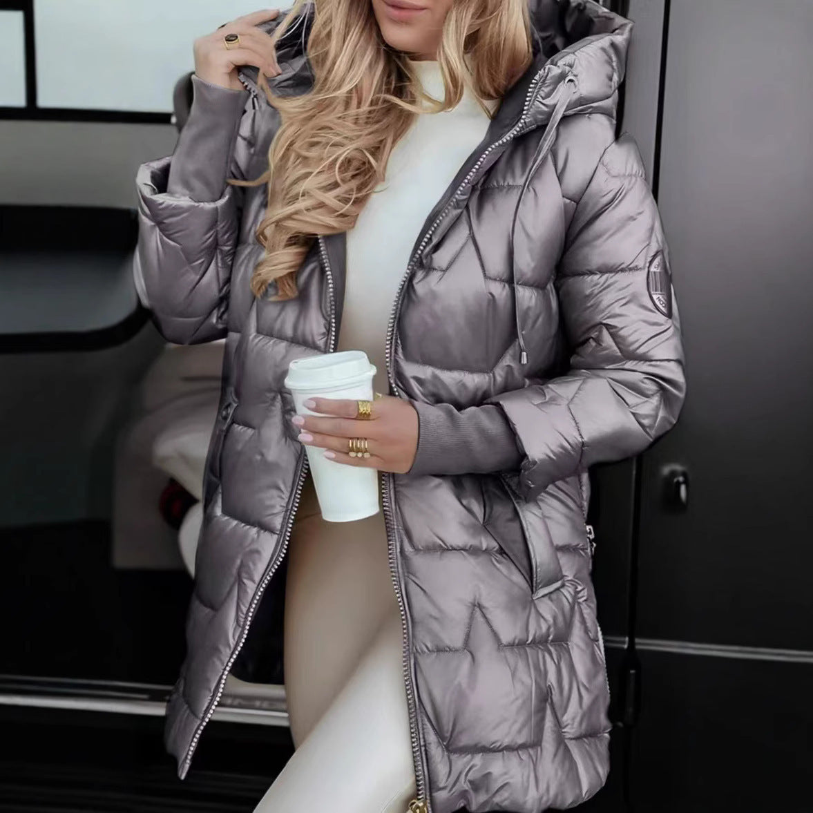 Lisa | Timeless Hooded Jacket